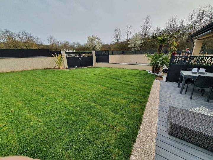 Service d'aménagement paysager Luzinay