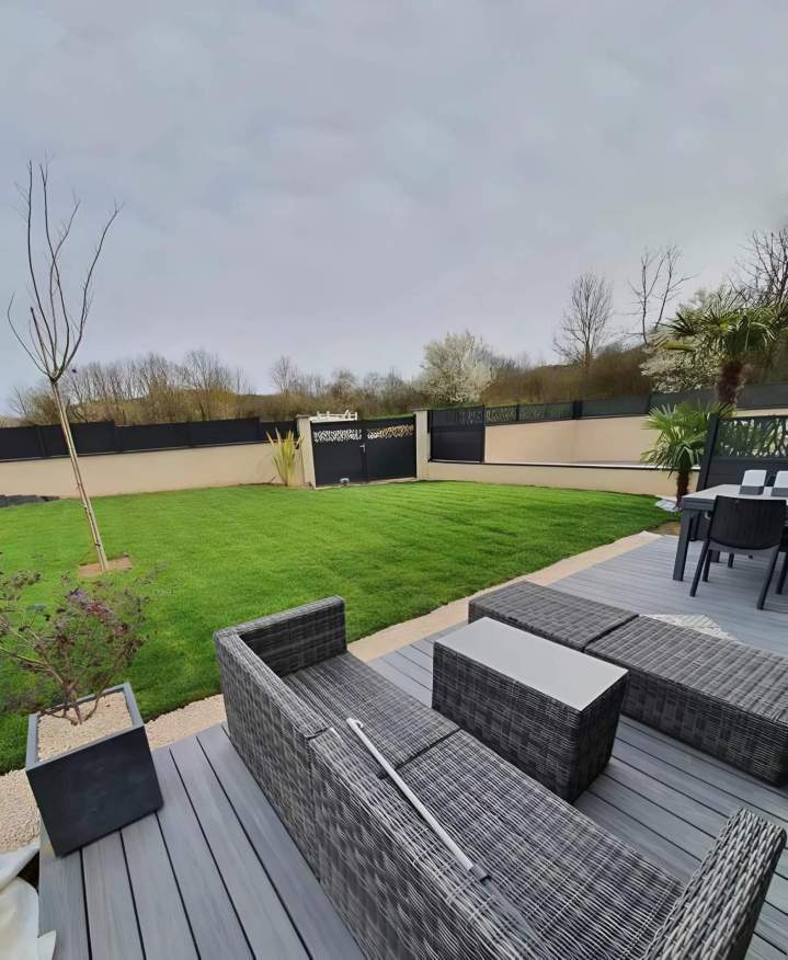 Construction de terrasse extérieure Luzinay